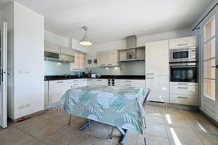 Image No.5-Appartement de 2 chambres à vendre à Grimaud