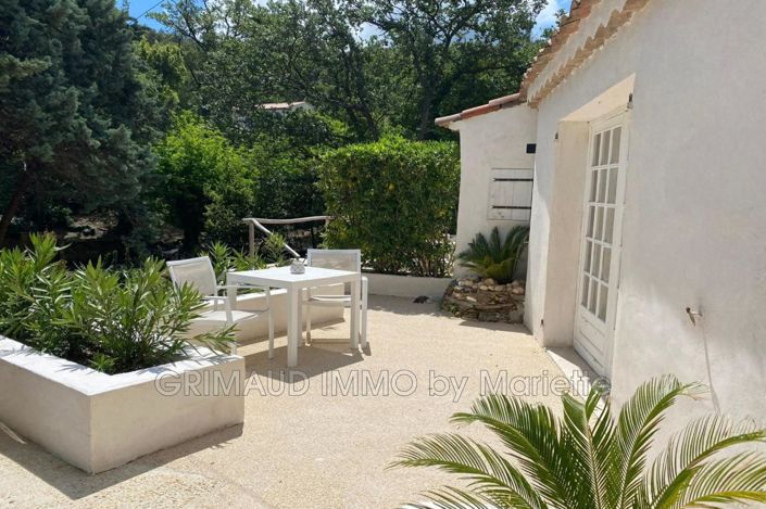 Image No.9-Maison de 9 chambres à vendre à La Garde-Freinet