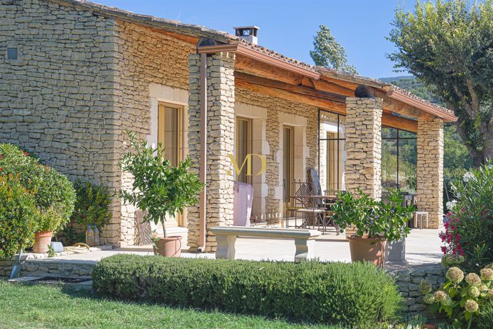 Image No.1-6 Bed House for sale