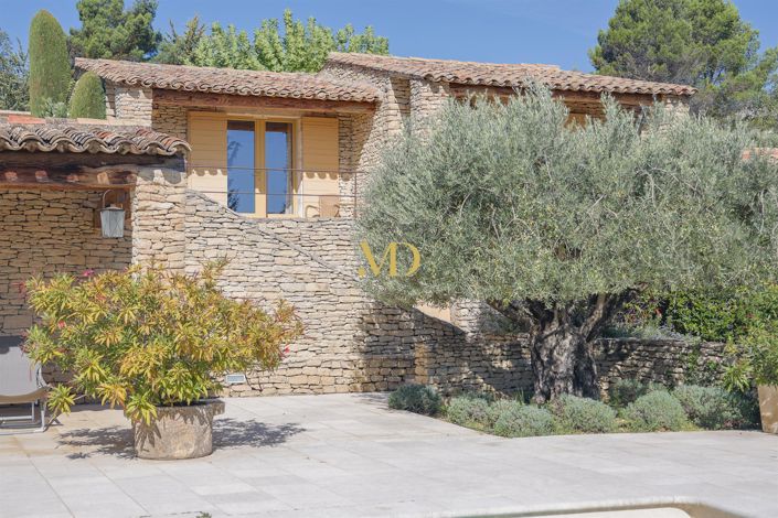 Image No.26-6 Bed House for sale