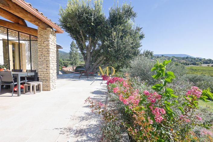 Image No.42-6 Bed House for sale