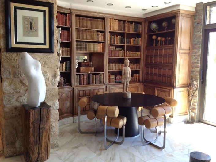 Image No.12-7 Bed Property for sale