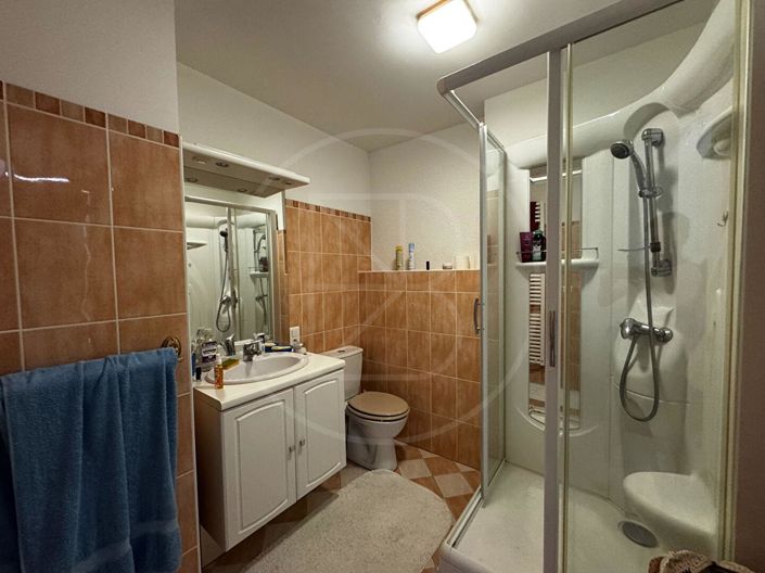 Image No.12-3 Bed House for sale