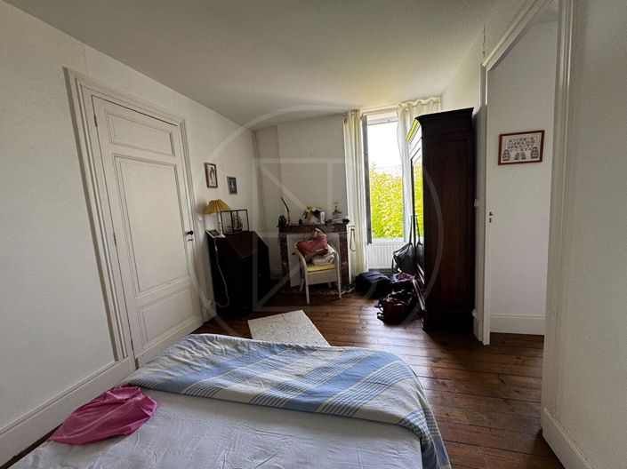 Image No.13-3 Bed House for sale