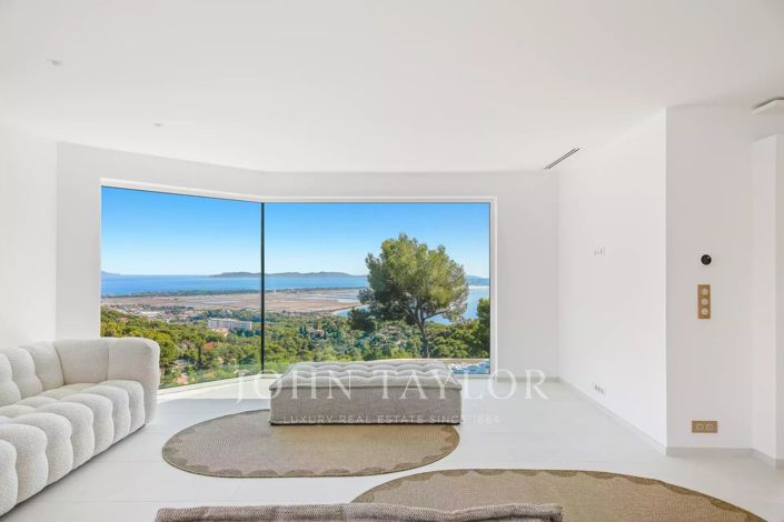 Image No.8-House for sale