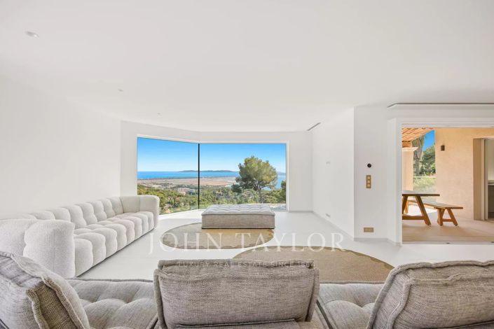 Image No.9-House for sale