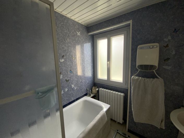 Image No.16-4 Bed House for sale