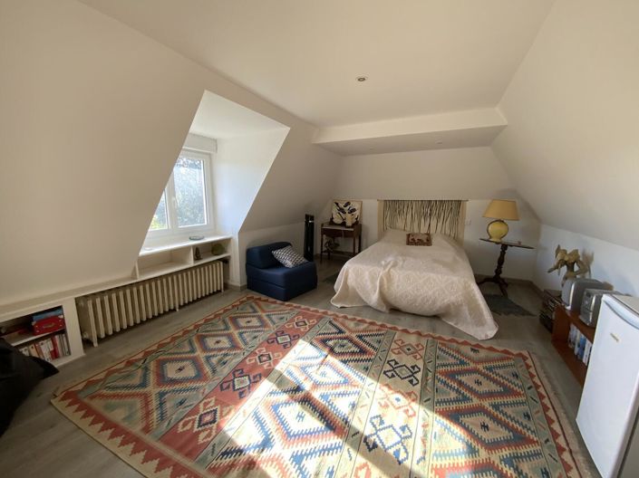 Image No.18-4 Bed House for sale