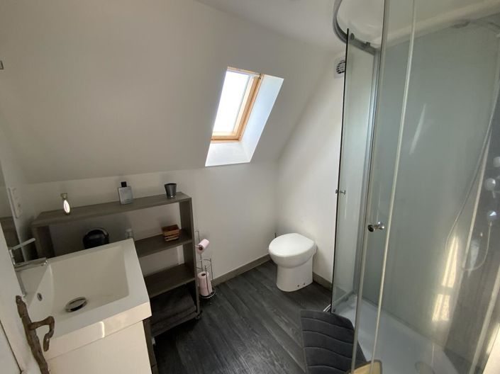 Image No.20-4 Bed House for sale