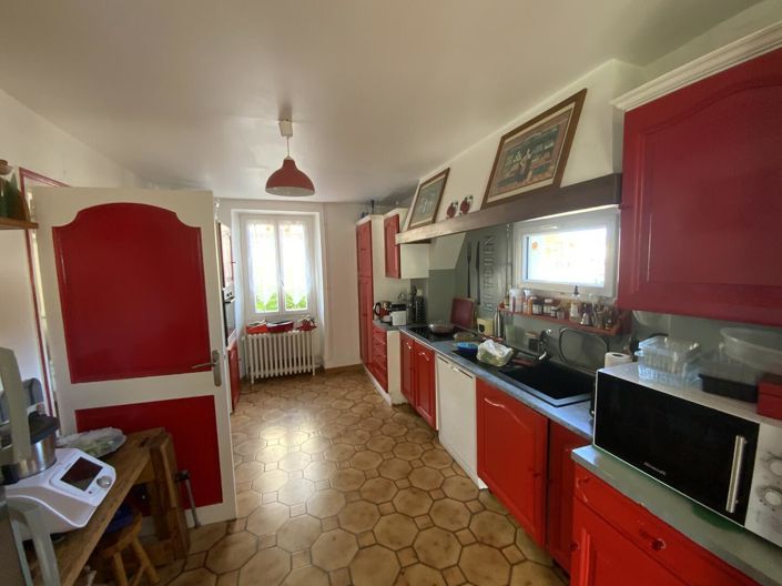 Image No.6-4 Bed House for sale