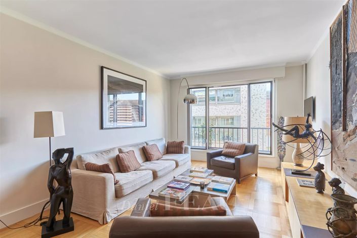 Image No.1-3 Bed Apartment for sale