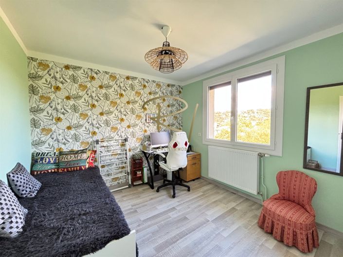 Image No.5-3 Bed House for sale