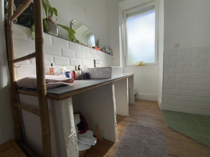 Image No.13-4 Bed House for sale