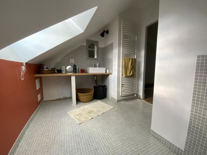 Image No.19-4 Bed House for sale