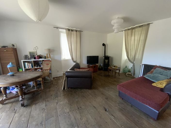 Image No.8-4 Bed House for sale