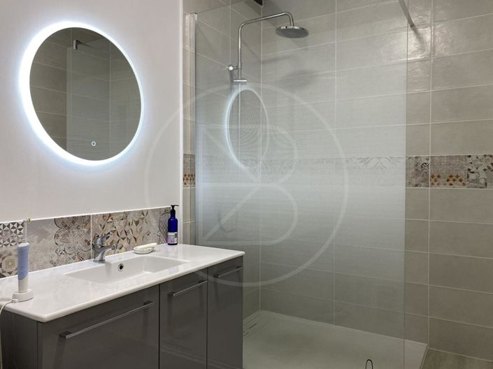 Image No.9-Maison de 3 chambres à vendre à Gensac