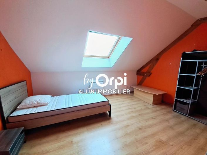 Image No.22-10 Bed House for sale