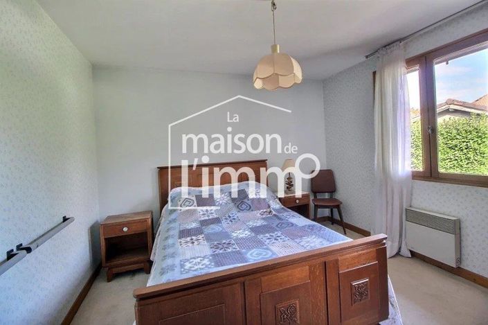 Image No.6-4 Bed House for sale