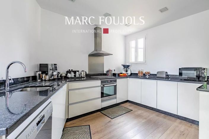 Image No.8-3 Bed Apartment for sale