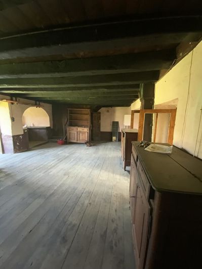 Image No.8-2 Bed House for sale