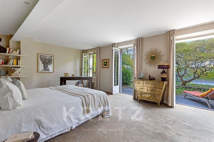 Image No.11-4 Bed House for sale