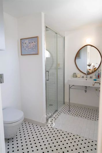 Image No.16-6 Bed House for sale