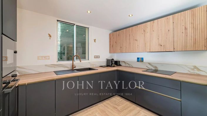 Image No.6-2 Bed House for sale