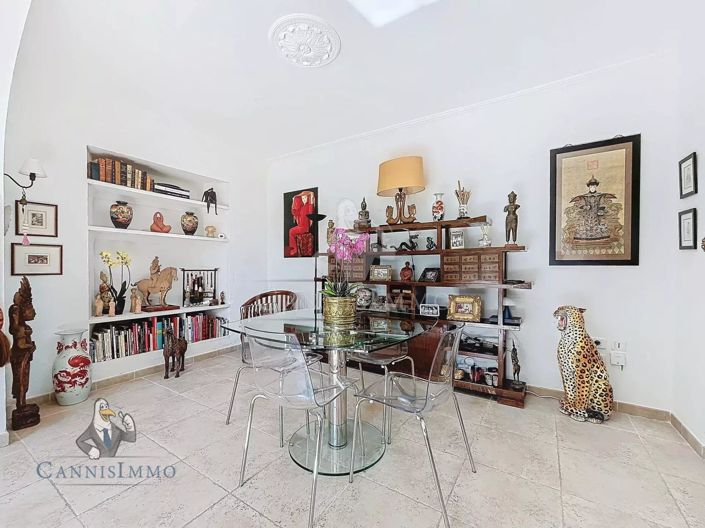 Image No.3-3 Bed Apartment for sale