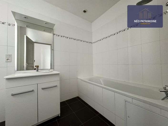 Image No.6-3 Bed Apartment for sale