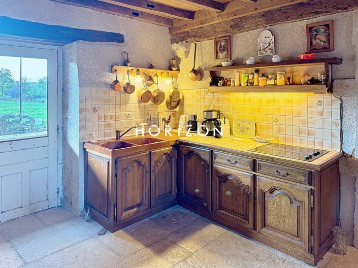 Image No.12-4 Bed House for sale