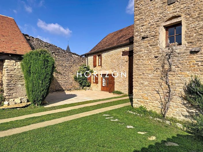 Image No.7-4 Bed House for sale