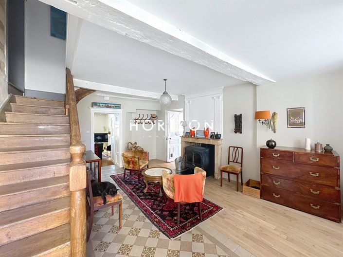 Image No.21-5 Bed Property for sale