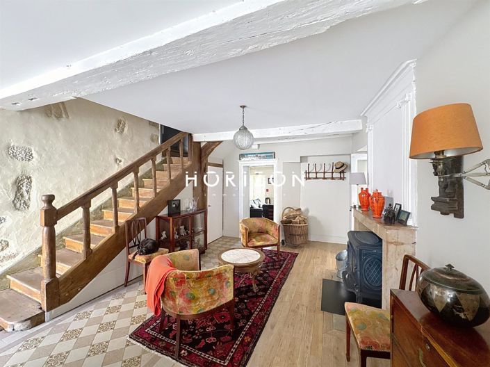 Image No.4-5 Bed Property for sale