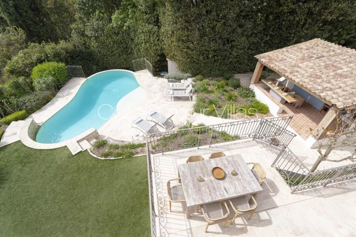 Image No.2-5 Bed House for sale