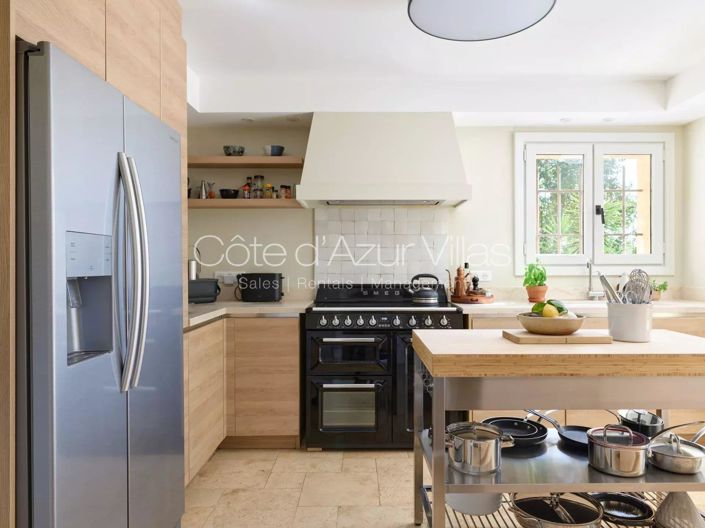 Image No.25-5 Bed House for sale