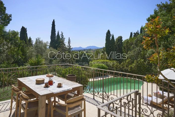 Image No.26-5 Bed House for sale