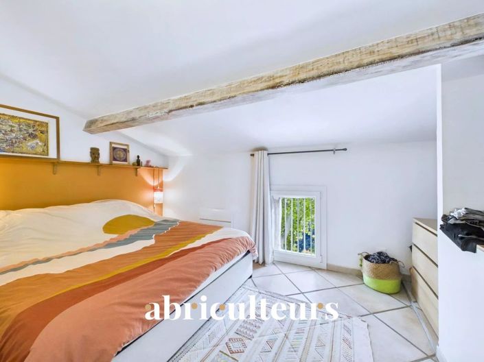 Image No.7-2 Bed House for sale