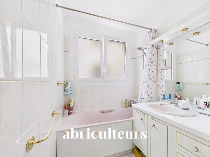 Image No.8-4 Bed Apartment for sale