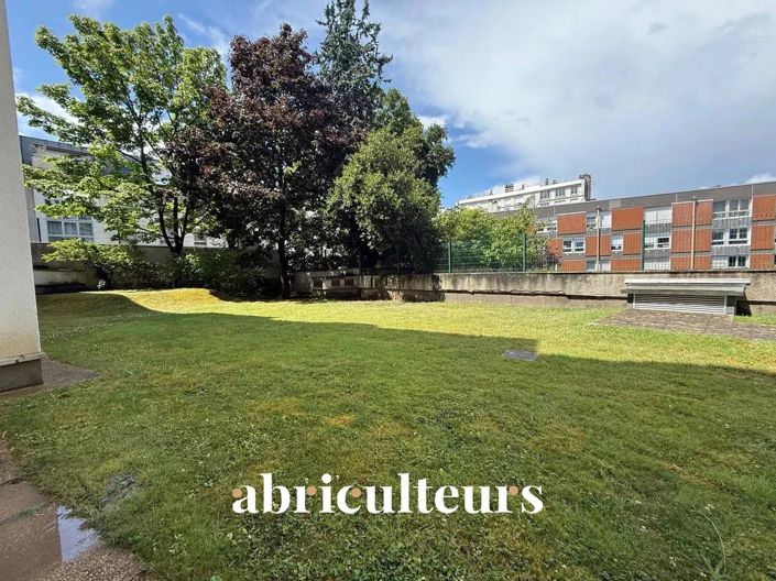 Image No.12-3 Bed Apartment for sale