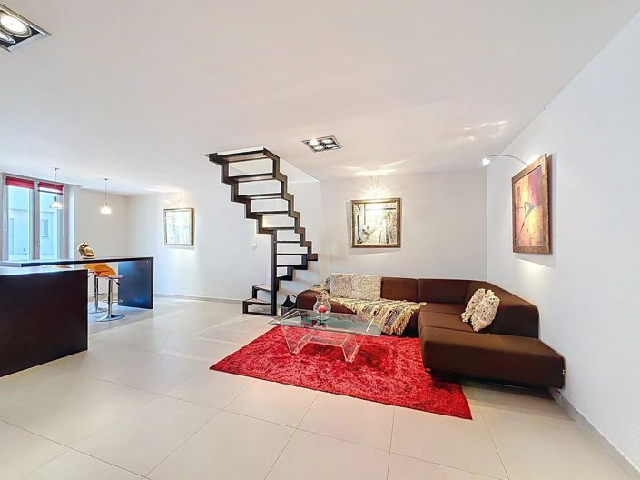 Image No.9-3 Bed Apartment for sale