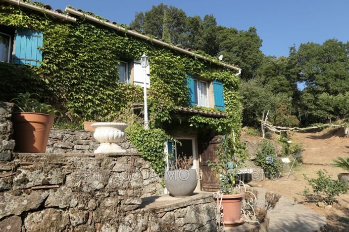 Image No.1-3 Bed House for sale