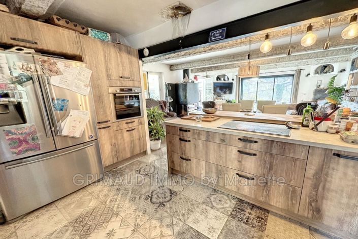 Image No.5-Maison de 3 chambres à vendre à La Garde-Freinet