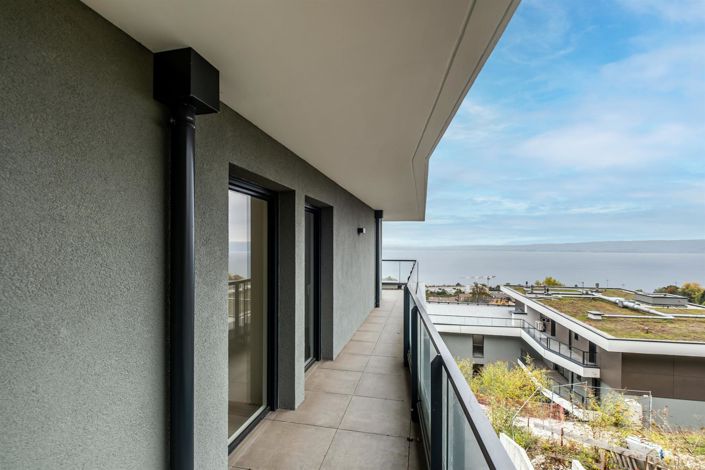 Image No.15-3 Bed Property for sale