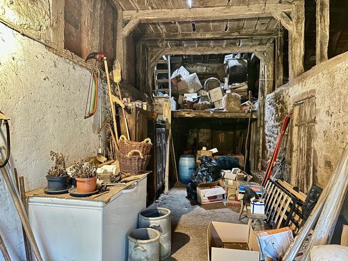 Image No.16-2 Bed House for sale