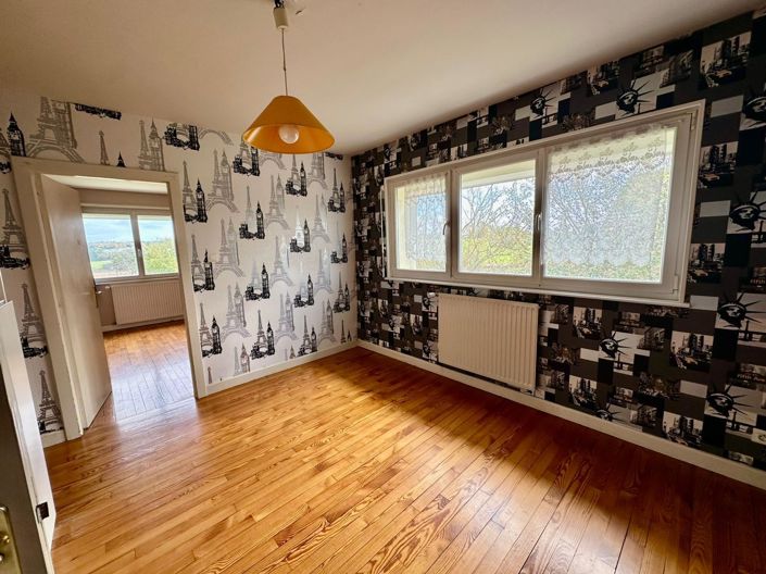 Image No.22-Maison de 6 chambres à vendre à Franche-Comté