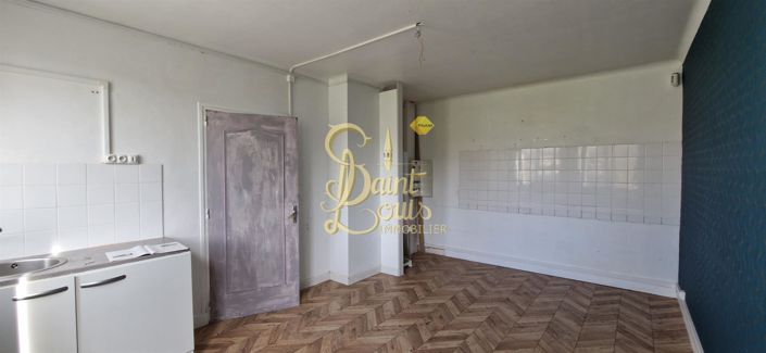 Image No.16-House for sale