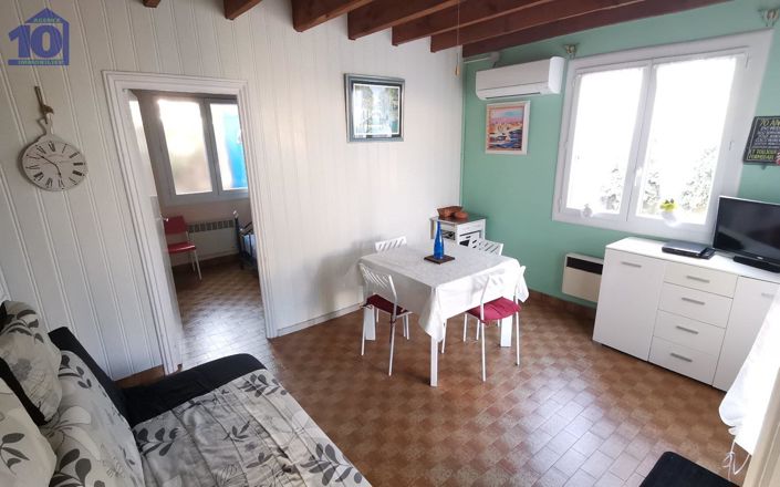 Image No.3-2 Bed House for sale