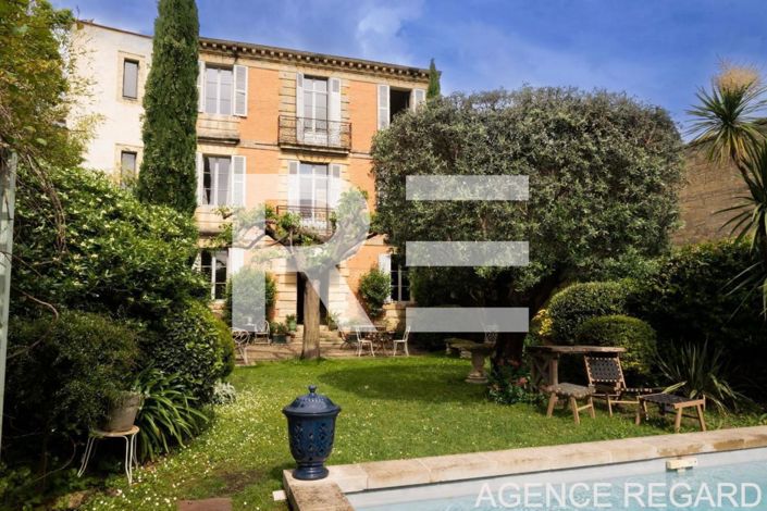 Image No.1-7 Bed House for sale