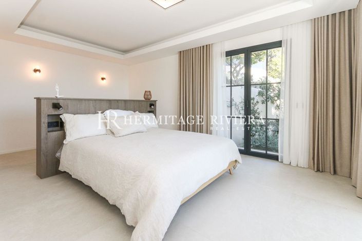 Image No.16-4 Bed House for sale