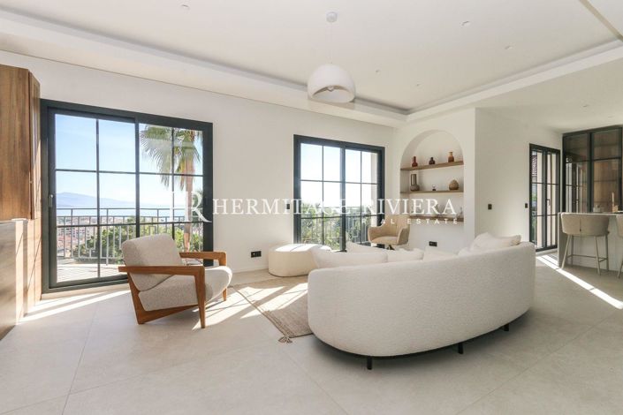 Image No.6-4 Bed House for sale